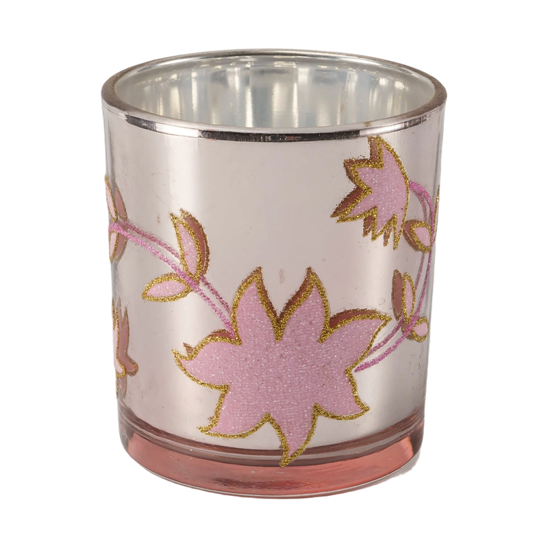 Festliche Kerzenhalter-Kollektion aus Glas