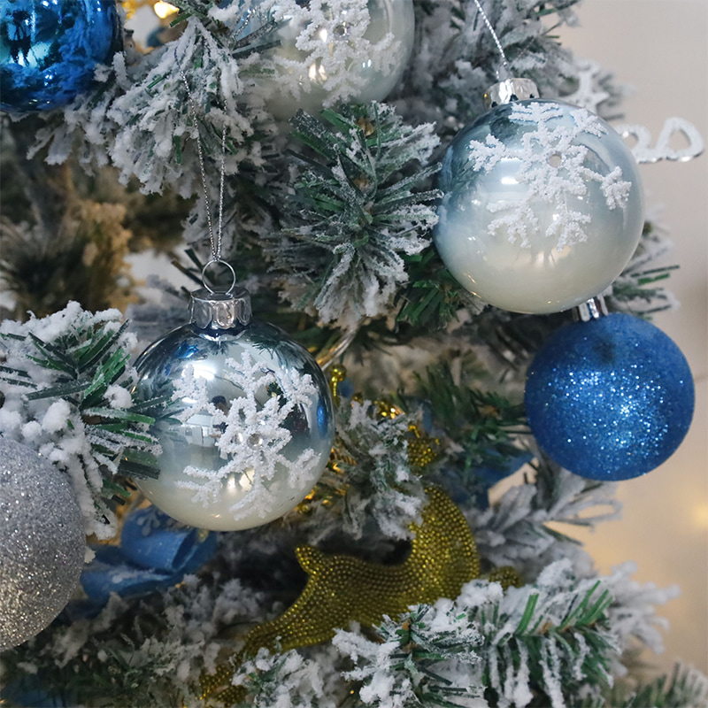 8×8×8cm Weihnachtsdeko-Glaskugel für den Innenbereich