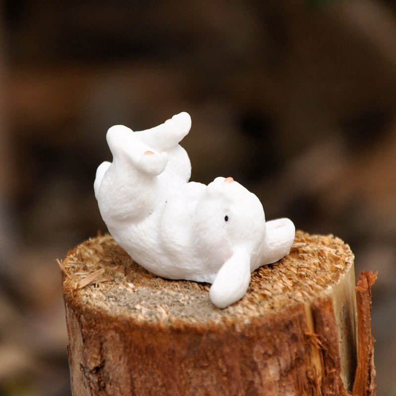 8 cm großes Osterhasen-Dekorationsset aus Kunstharz